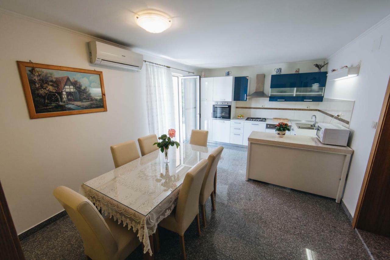 Apartment Danica Split Exterior foto